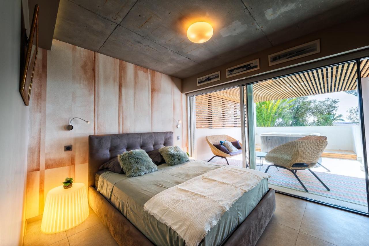 Villa Catleya Appart Hotel แซ็งต์-ราฟาเอล ภายนอก รูปภาพ